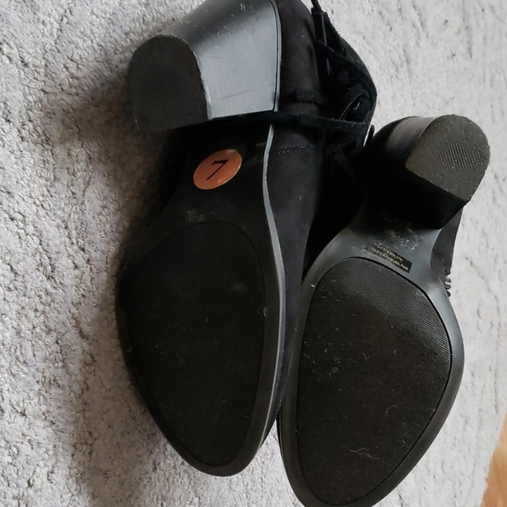 Rampage Booties - Picture 4 of 4